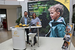 die Aussteller ... Cochlear