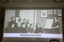 Absehunterricht, Anf&auml;nge der Schwerh&ouml;rigenbewegung